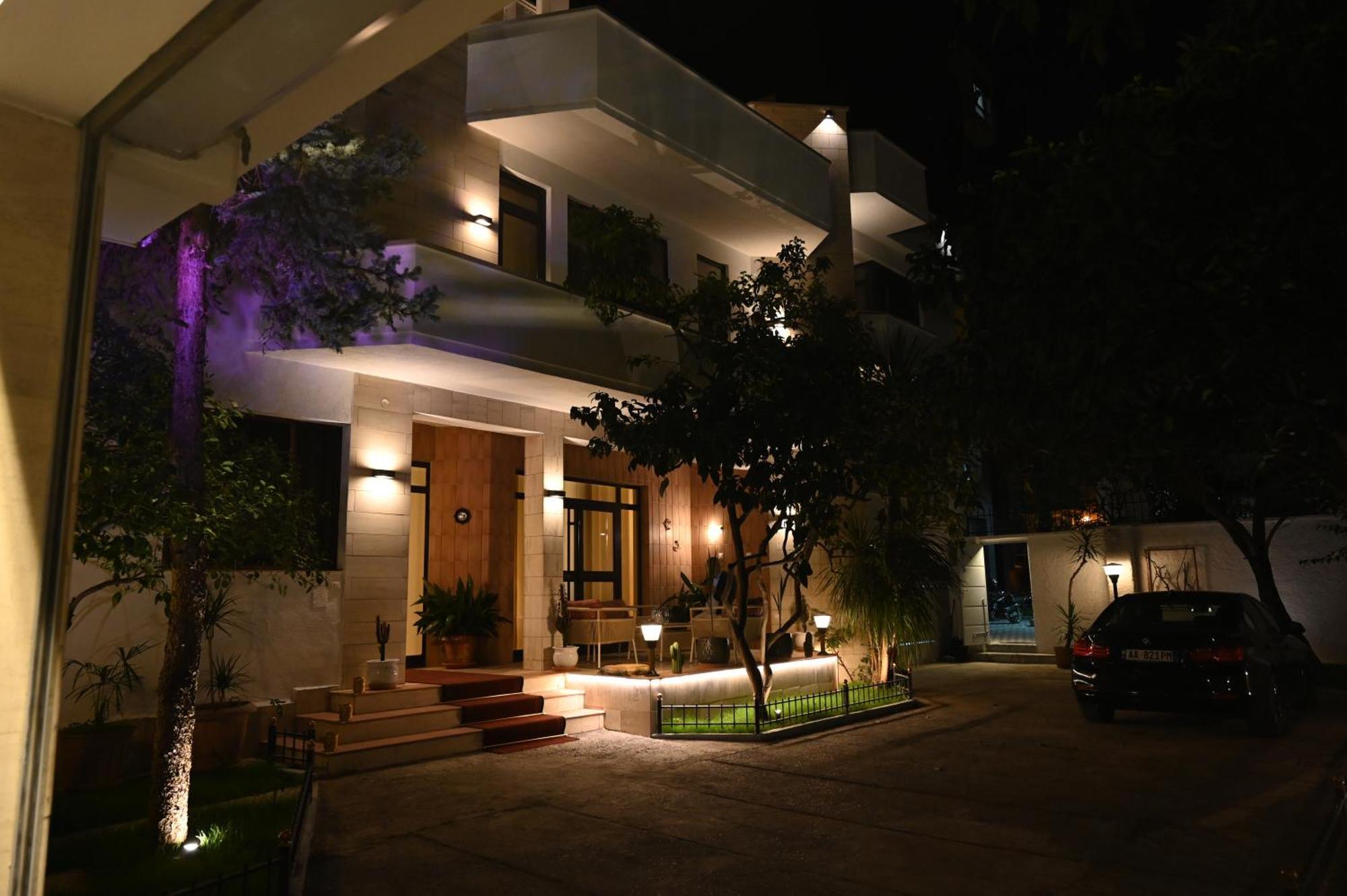 Niche Boutique Tiranë
